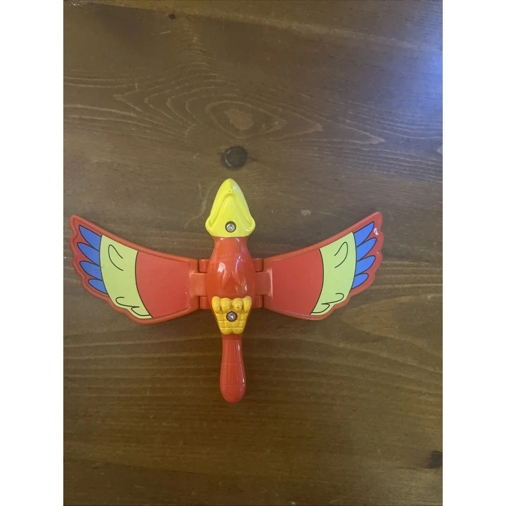 2005 Scholastic Maya & Miguel Paco Red Parrot Figure Wendy's Kids Meal Toy PBS